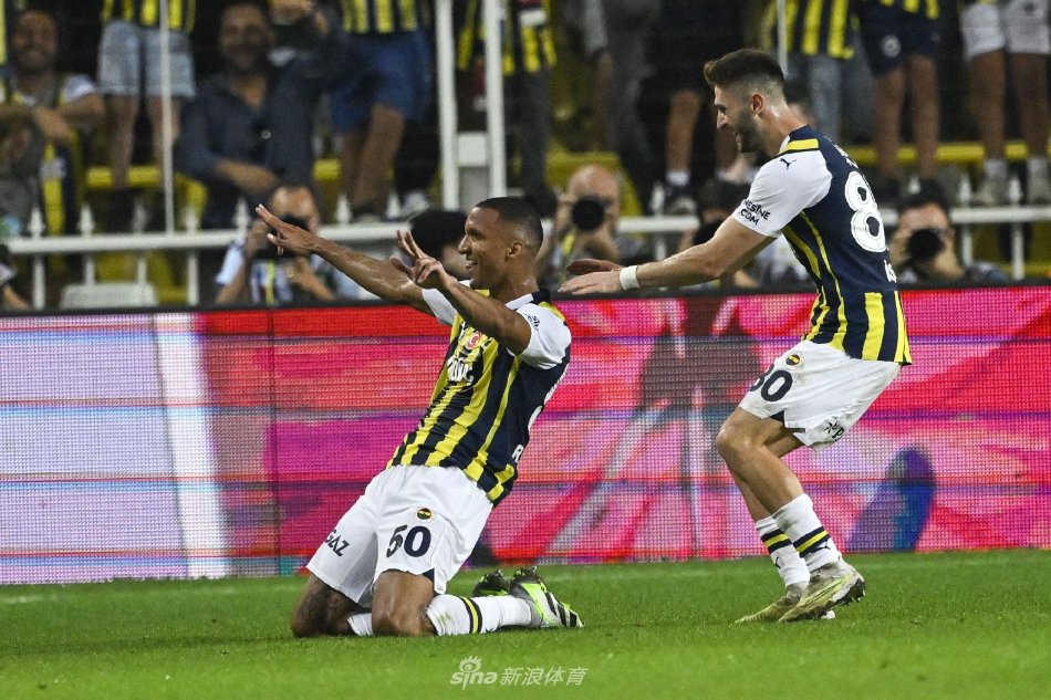 在决赛阶段 在决赛阶段