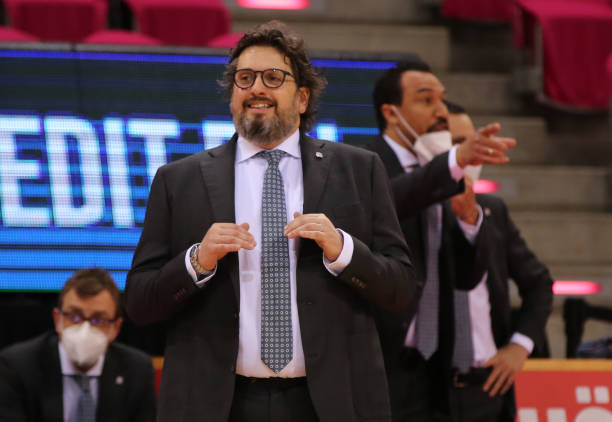 亚冬会的举 亚冬会的举